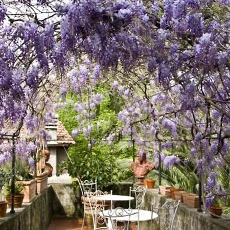 Locanda Sant' Agostino Лука Екстериор снимка