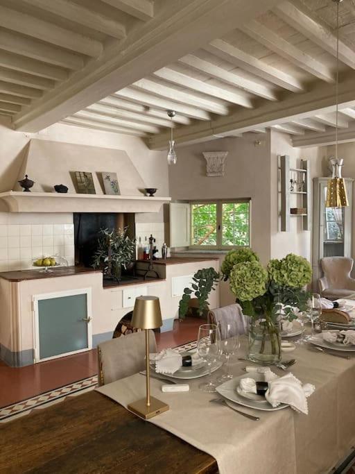 Locanda Sant' Agostino Лука Екстериор снимка